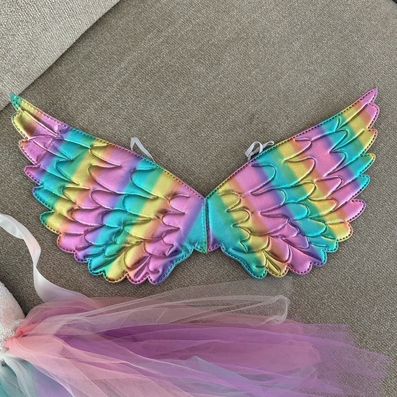 Gorgeous Girls Unicorn Costume - Picture 4 of 5